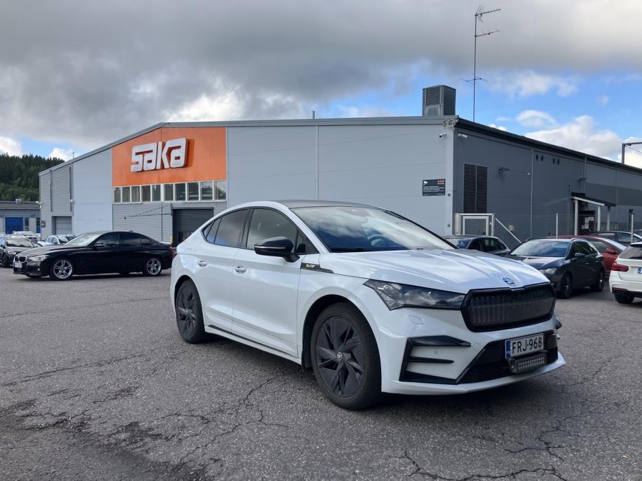 SKODA Enyaq 2023