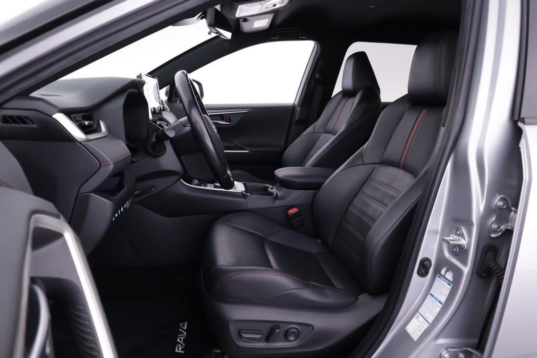 TOYOTA RAV4 PLUG-IN 2021