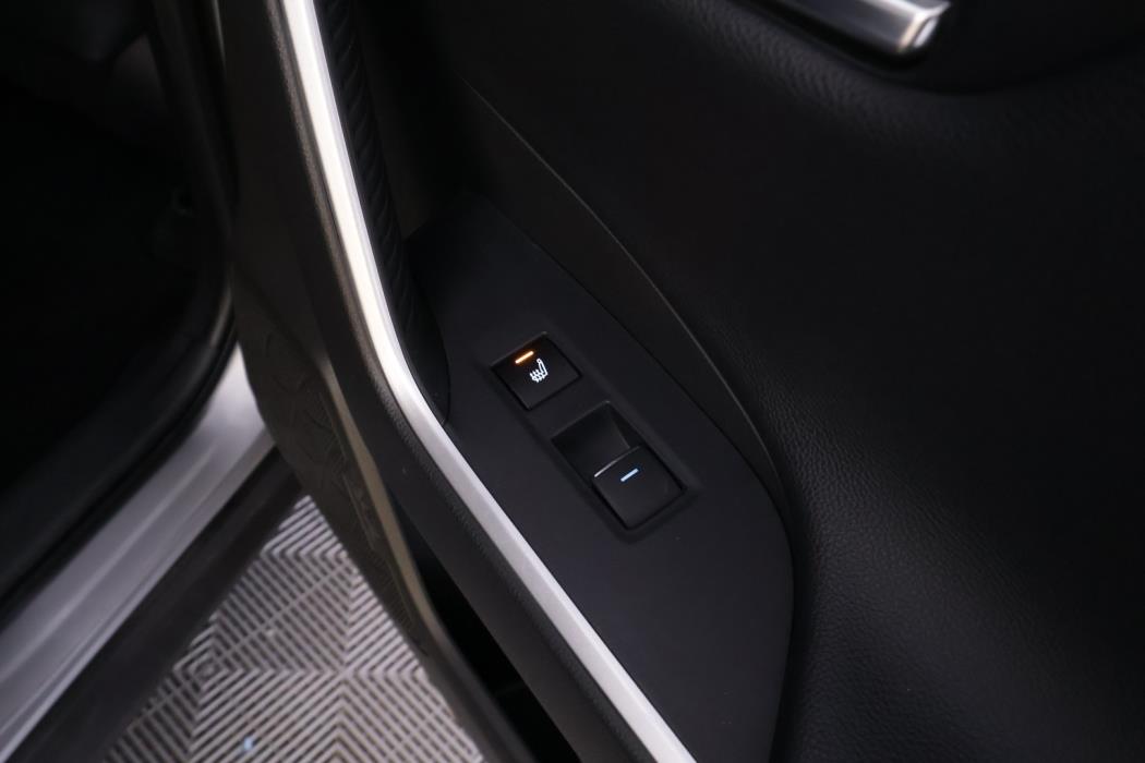 TOYOTA RAV4 PLUG-IN 2021