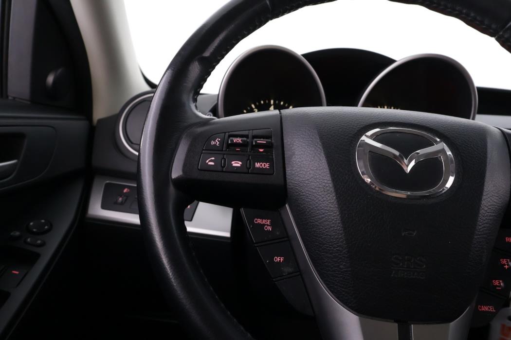 MAZDA 3 2009