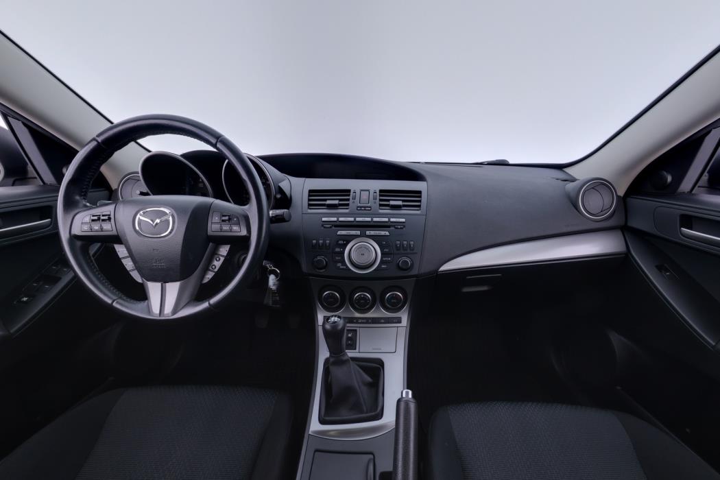 MAZDA 3 2009