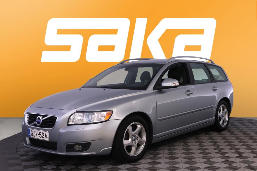 VOLVO V50 2011