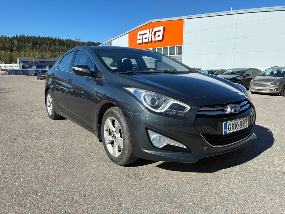 HYUNDAI i40 2012