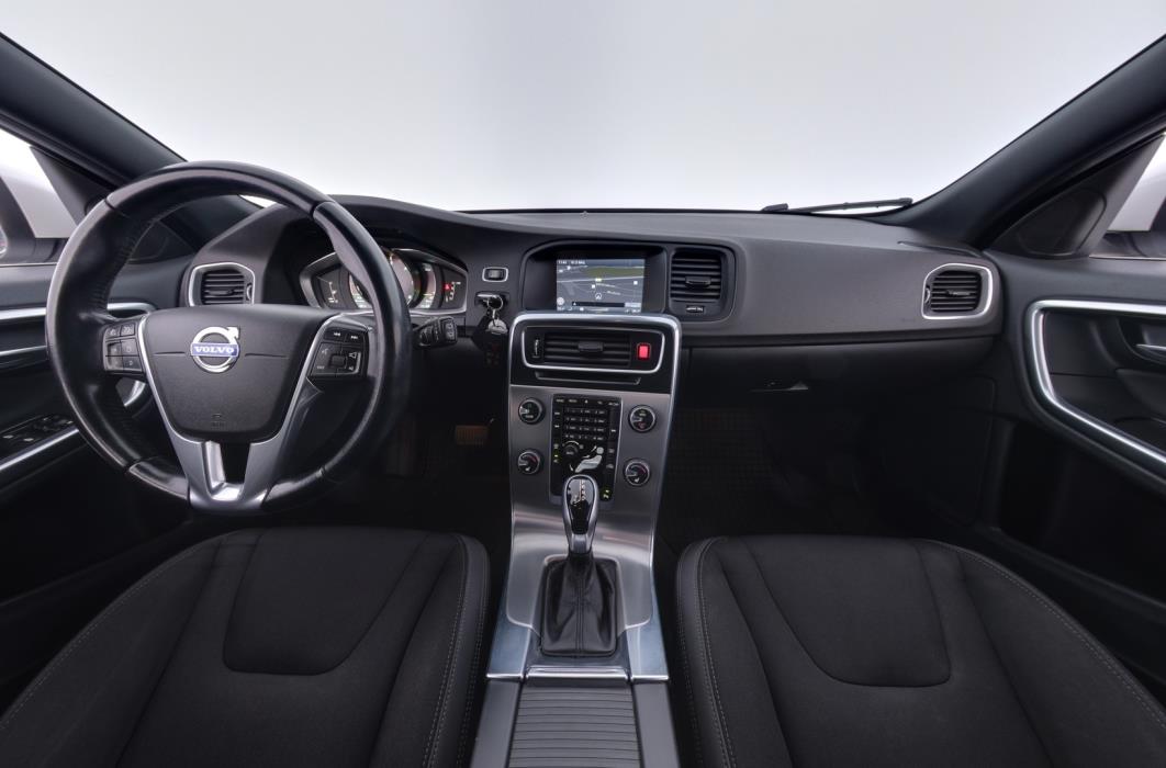 VOLVO V60 2014