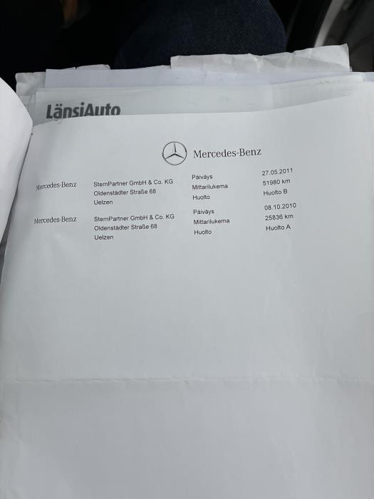 MERCEDES-BENZ E 2010