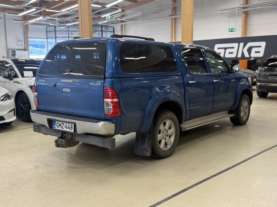 TOYOTA Hilux 2012
