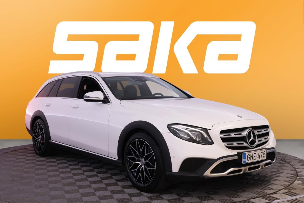 MERCEDES-BENZ E 2018