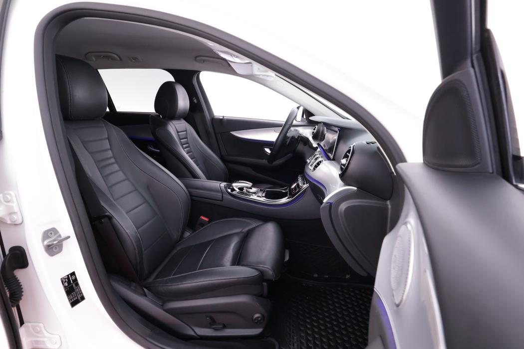 MERCEDES-BENZ E 2018