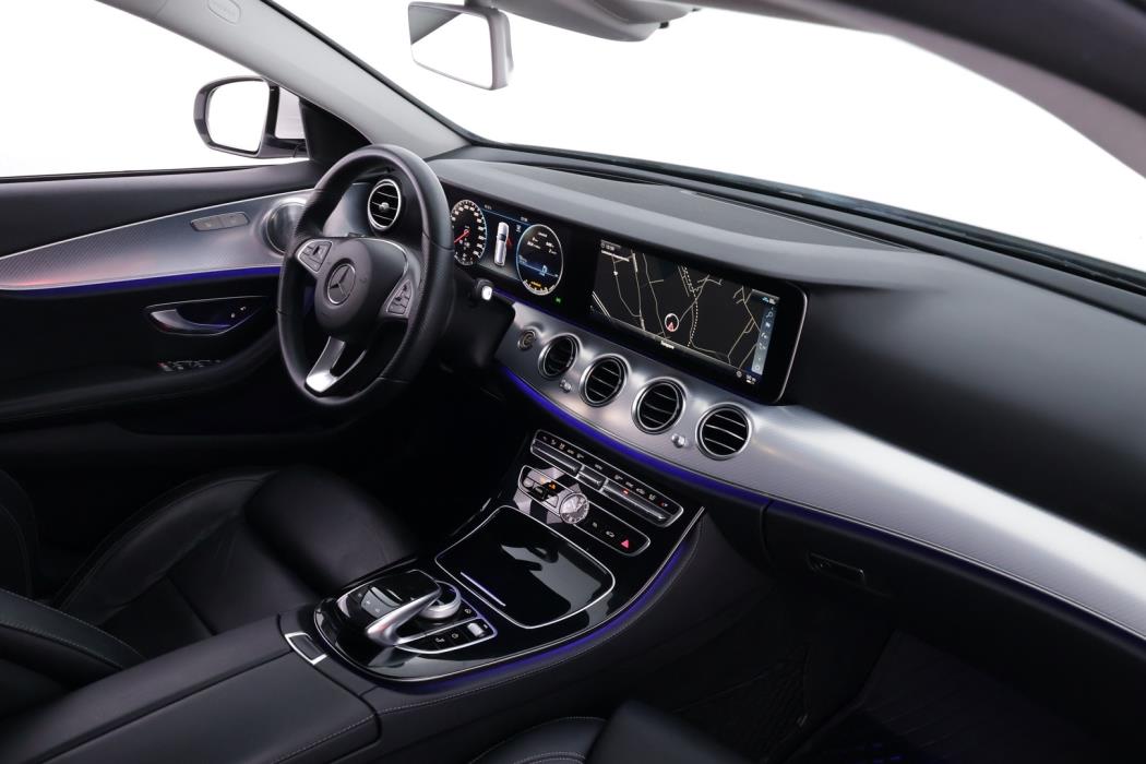 MERCEDES-BENZ E 2018