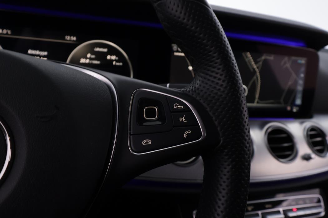 MERCEDES-BENZ E 2018