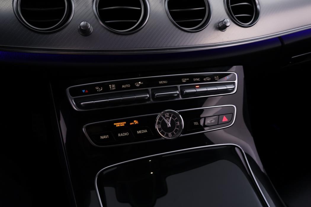 MERCEDES-BENZ E 2018