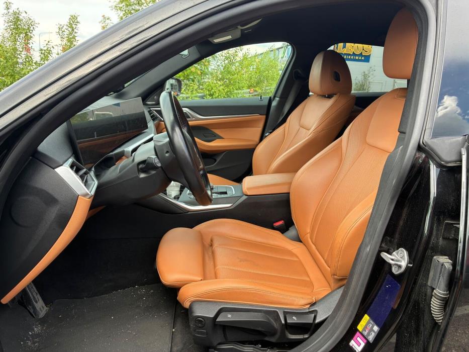 BMW i4 2023