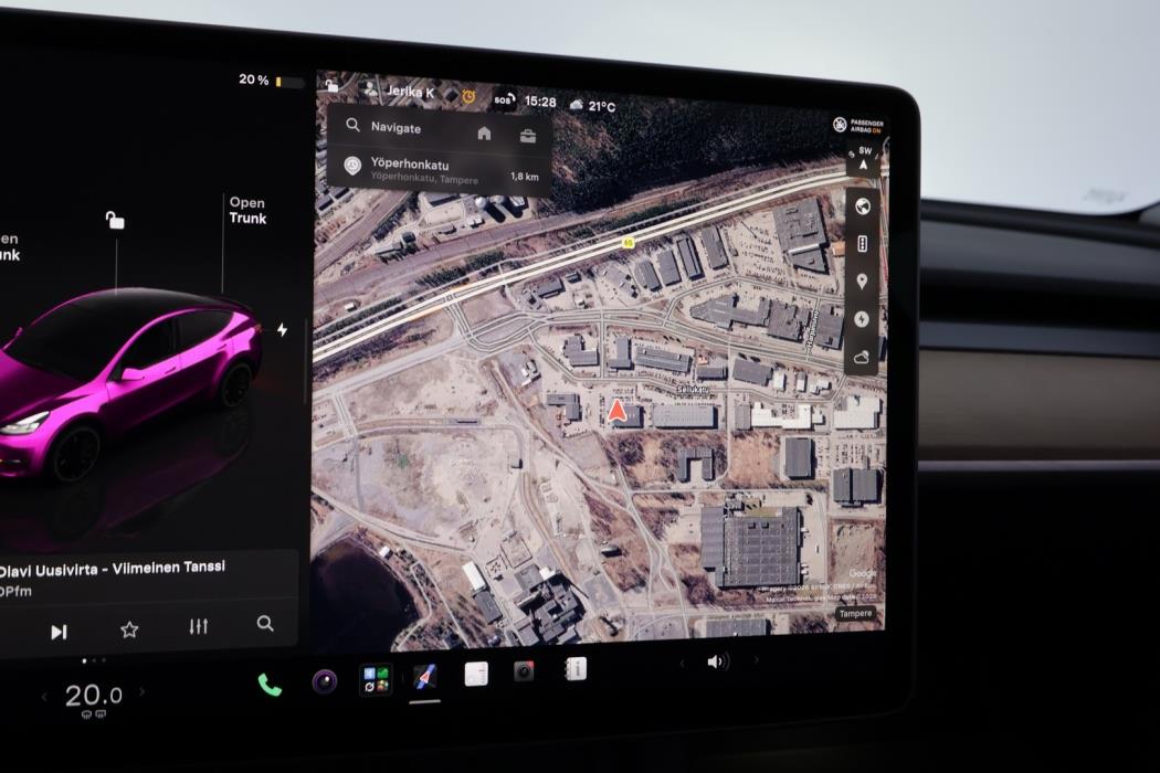 TESLA Model Y 2022