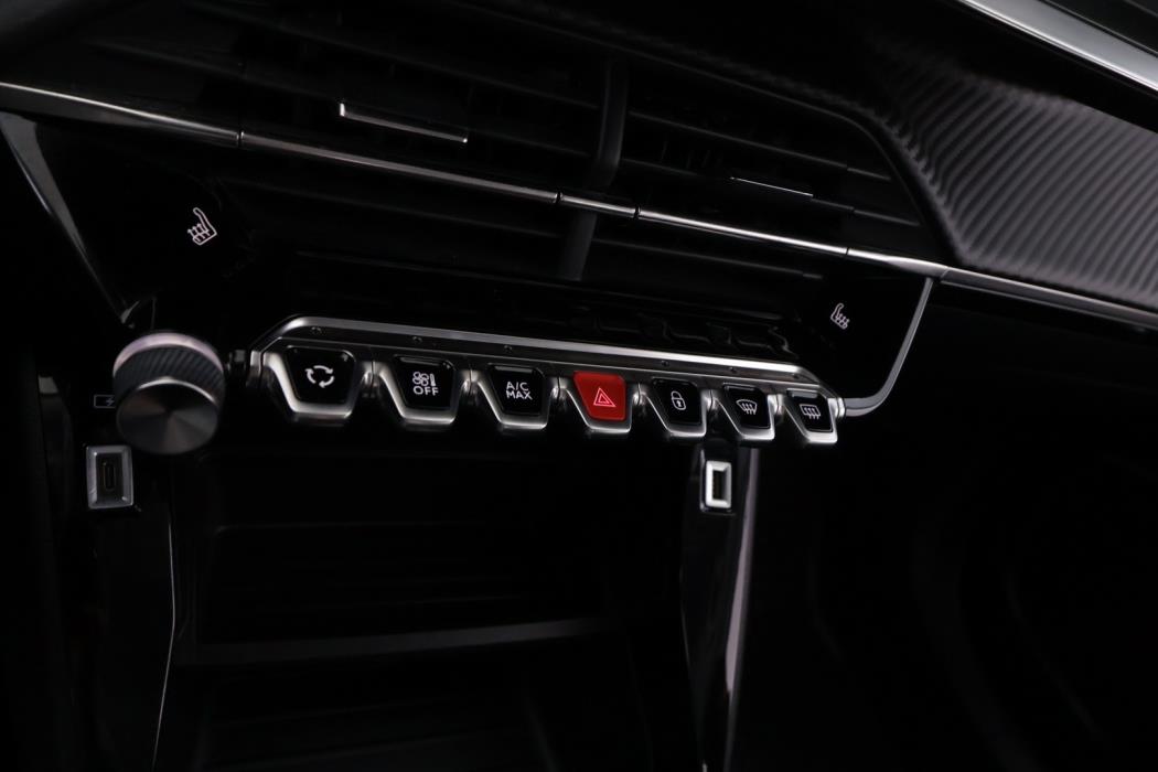 PEUGEOT 2008 2022
