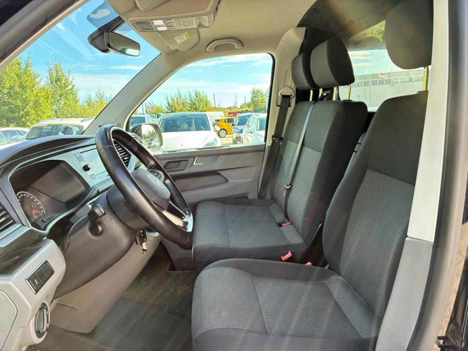 VOLKSWAGEN Transporter 2024