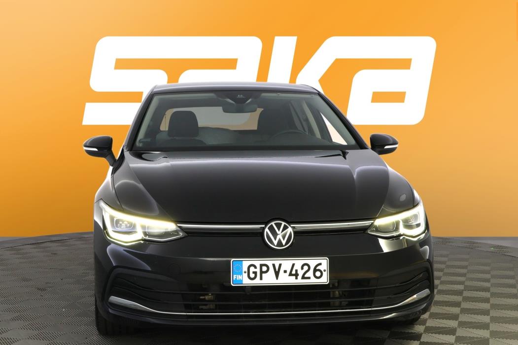VOLKSWAGEN Golf 2021