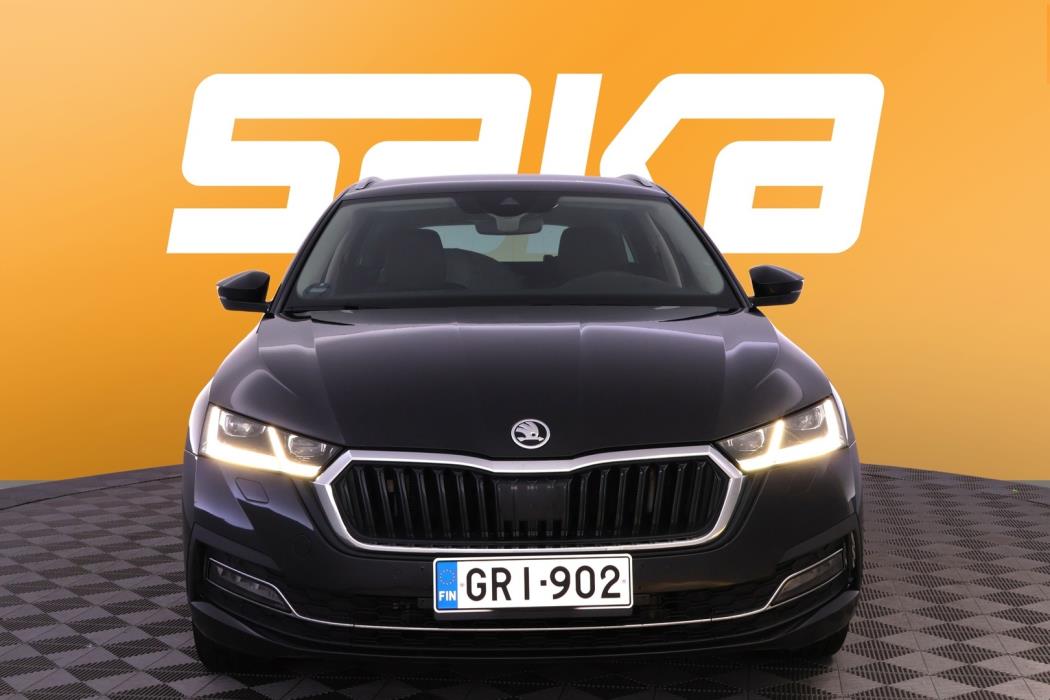 SKODA Octavia 2021