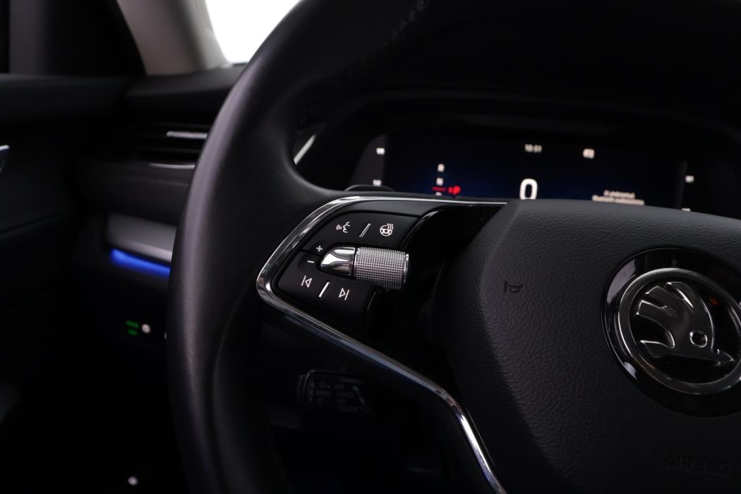 SKODA Octavia 2021