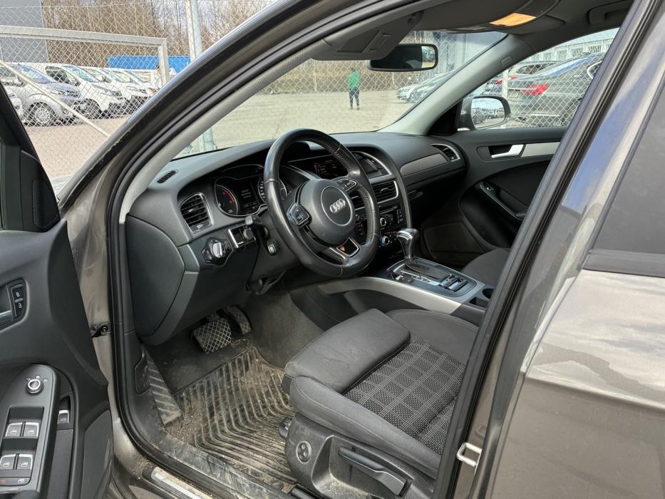 AUDI A4 2014