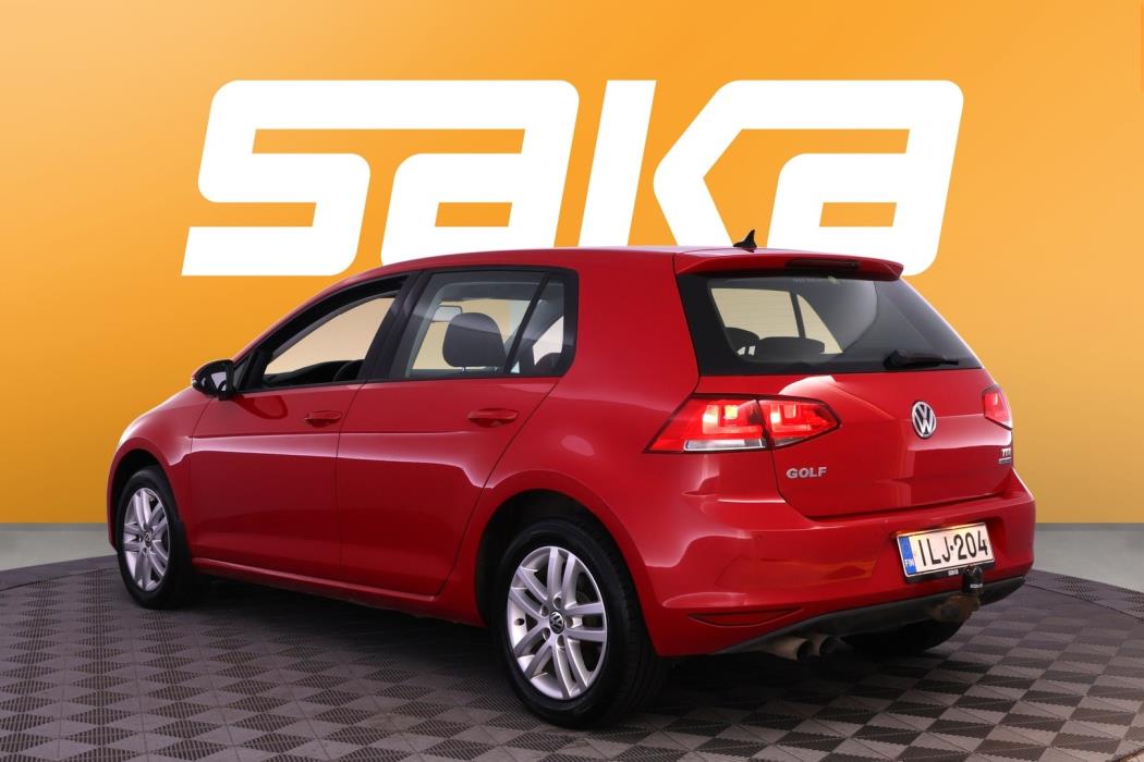 VOLKSWAGEN Golf 2014