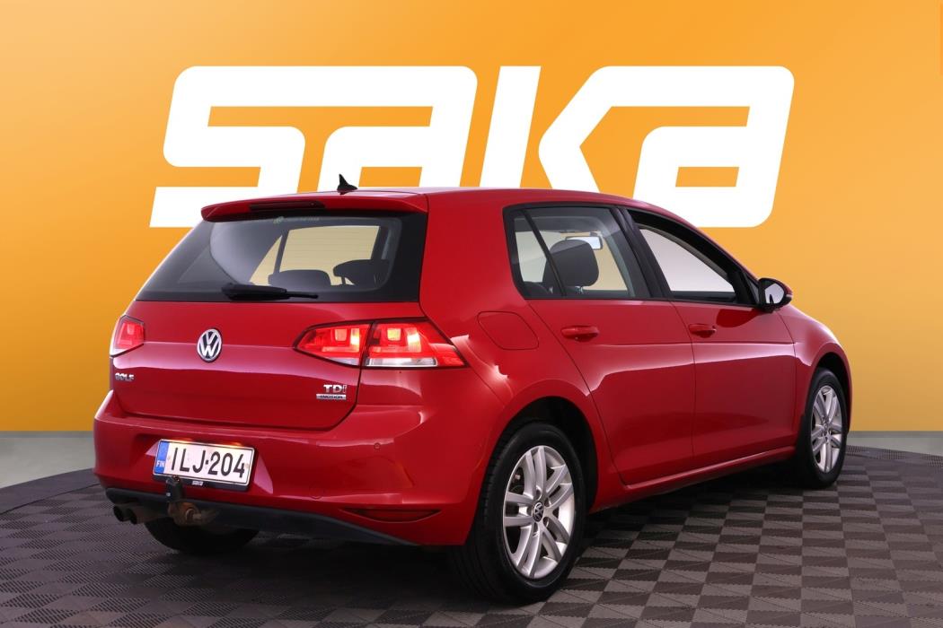 VOLKSWAGEN Golf 2014