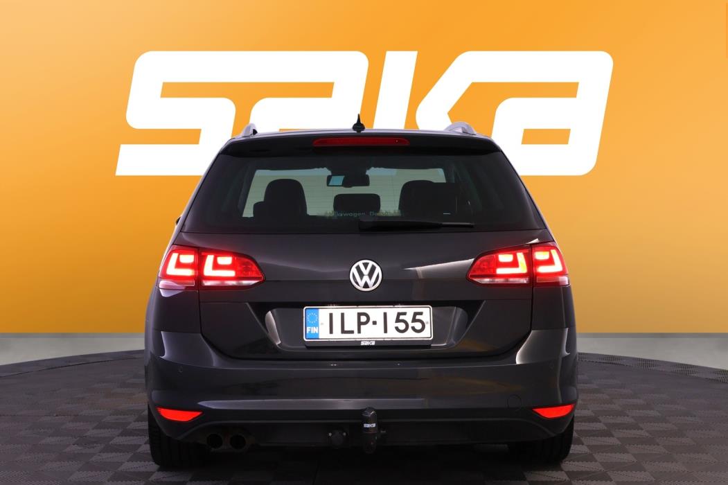 VOLKSWAGEN Golf 2014