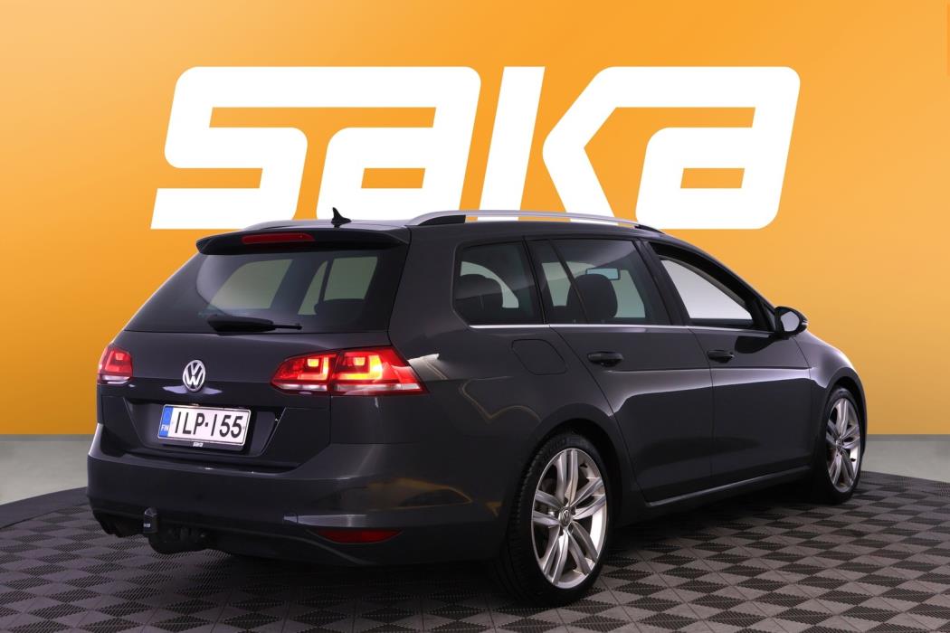 VOLKSWAGEN Golf 2014