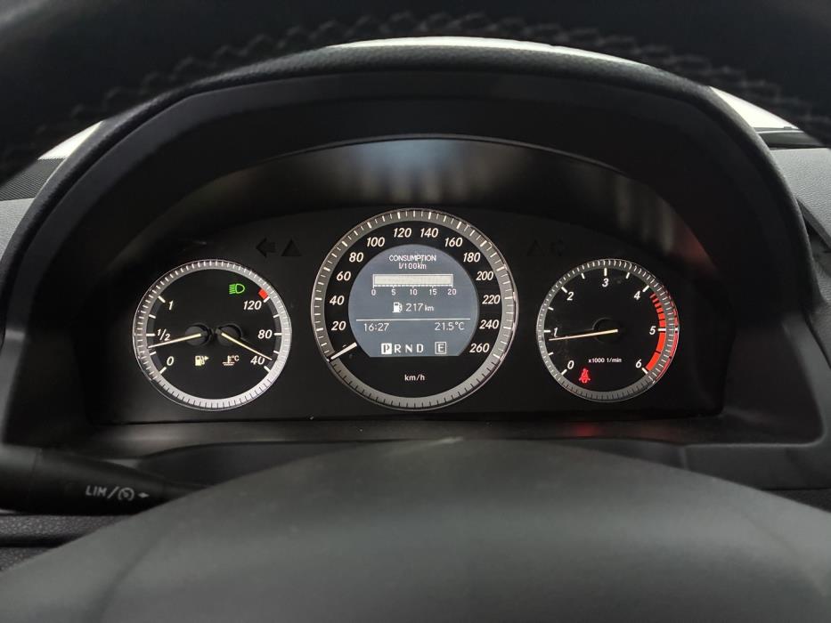 MERCEDES-BENZ C 2010