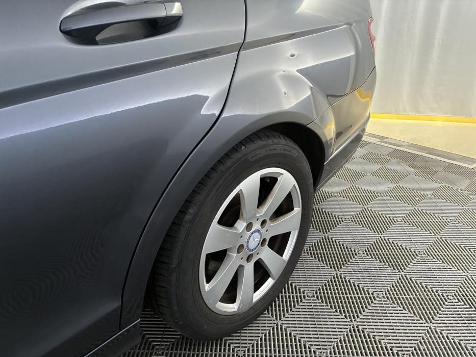 MERCEDES-BENZ C 2010
