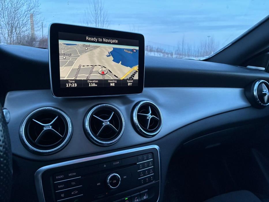 MERCEDES-BENZ CLA 2016