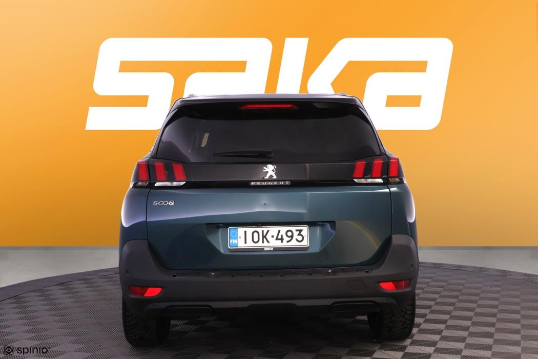 PEUGEOT 5008 2019