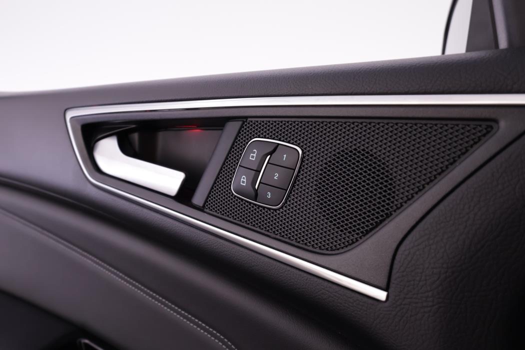 FORD S-Max 2019