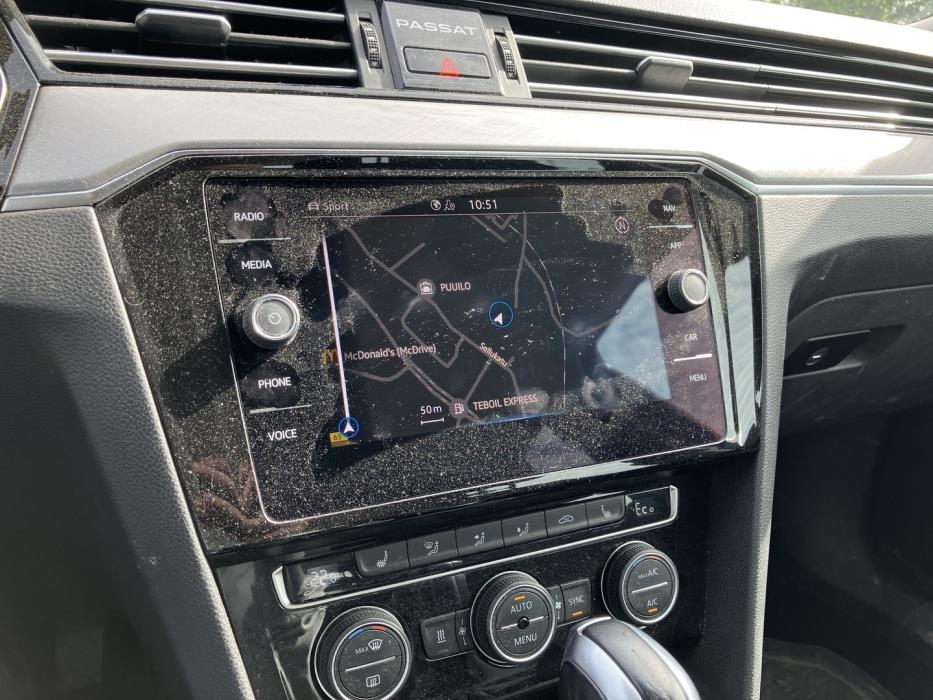 VOLKSWAGEN Passat 2020