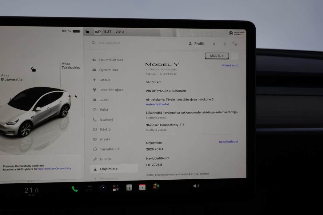 TESLA Model Y 2023