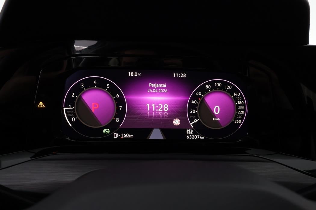 VOLKSWAGEN Golf 2021