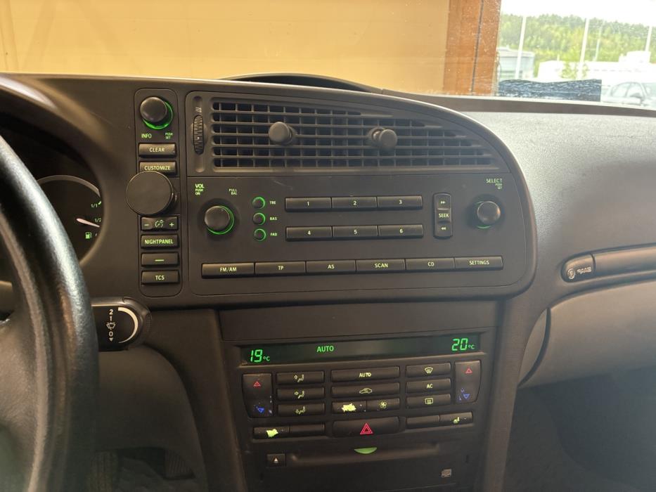 SAAB 9-3 2005