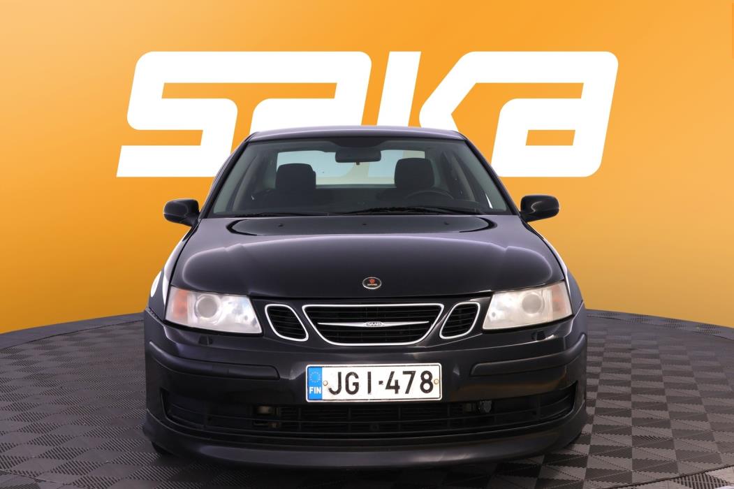 SAAB 9-3 2005