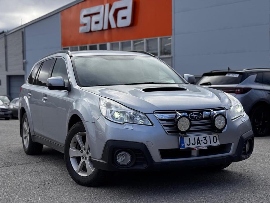 SUBARU Outback 2014