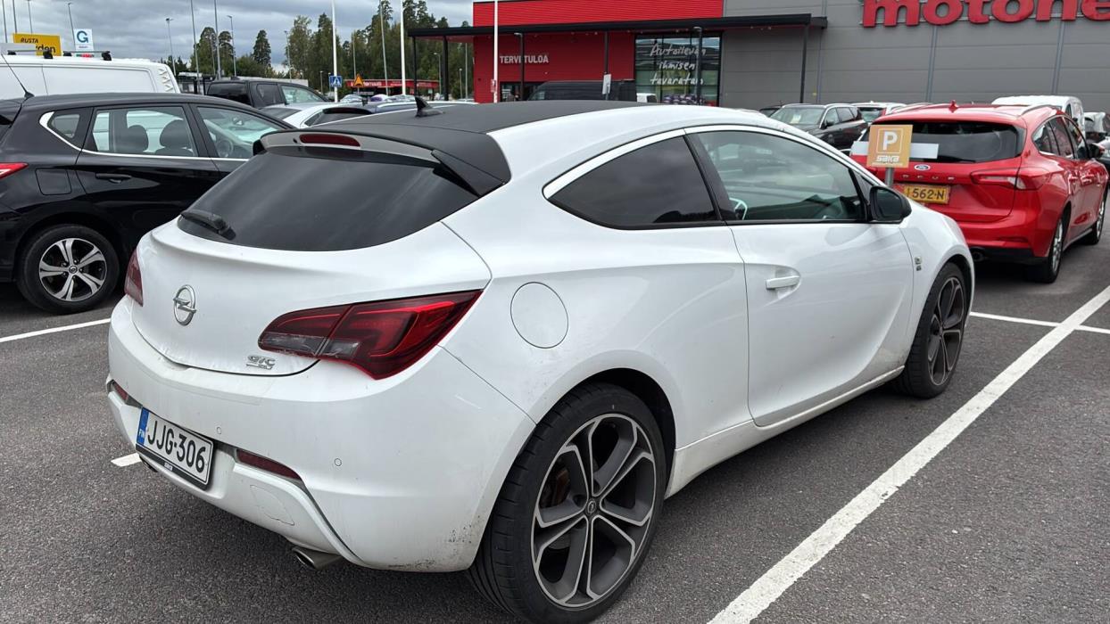 OPEL Astra 2014