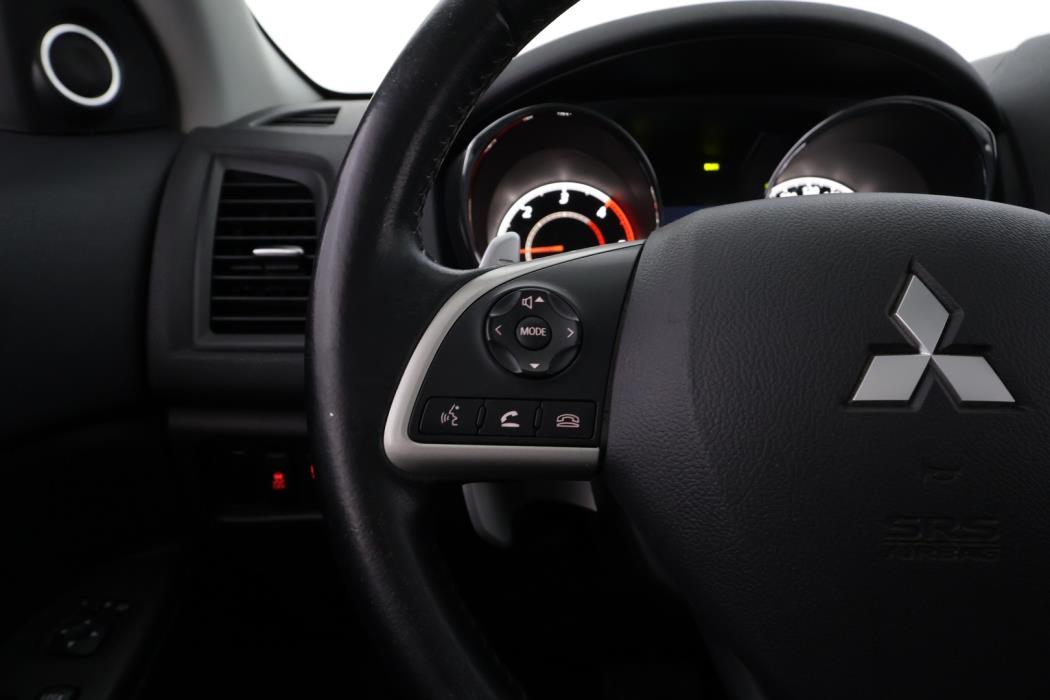 MITSUBISHI ASX 2015