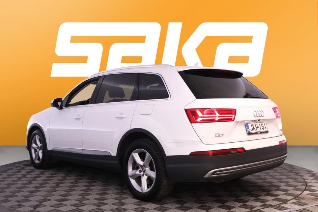 AUDI Q7 2017
