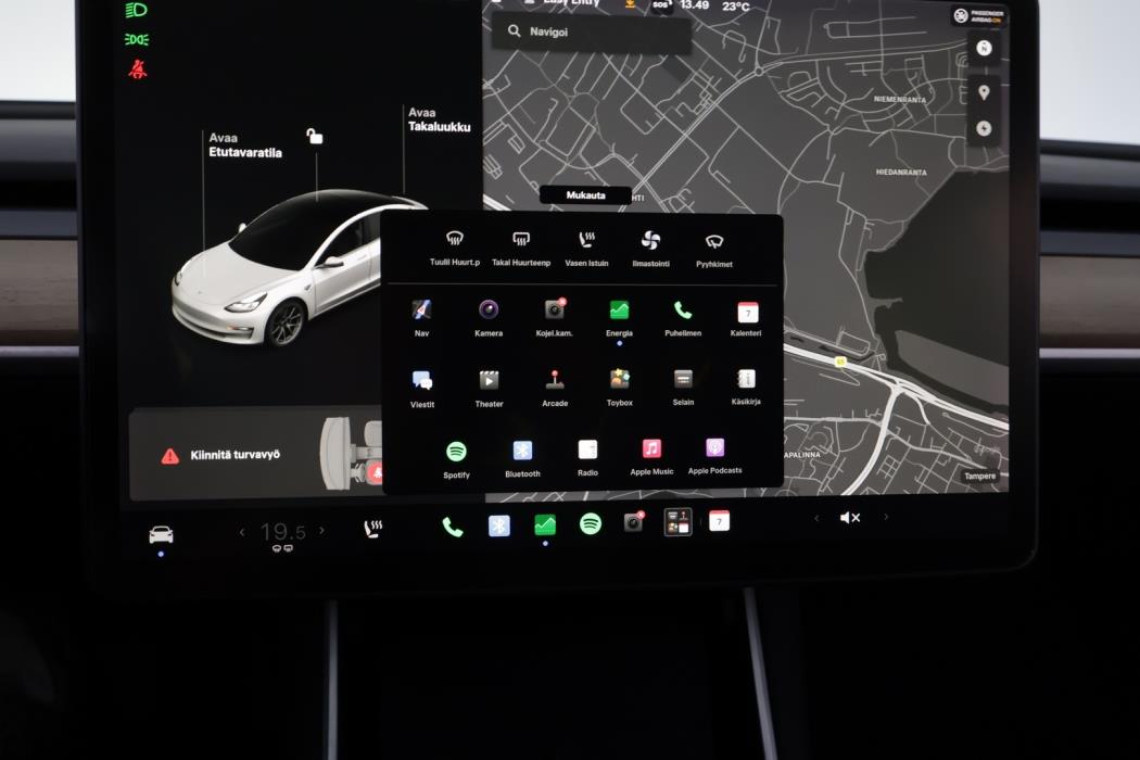 TESLA Model 3 2020