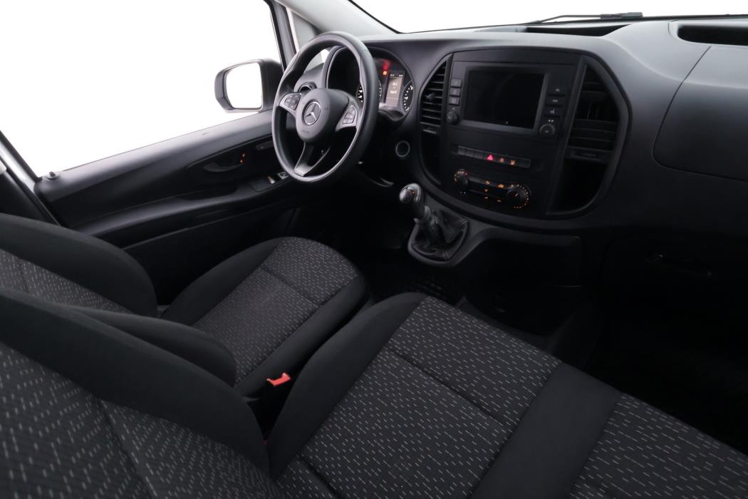 MERCEDES-BENZ Vito 2021