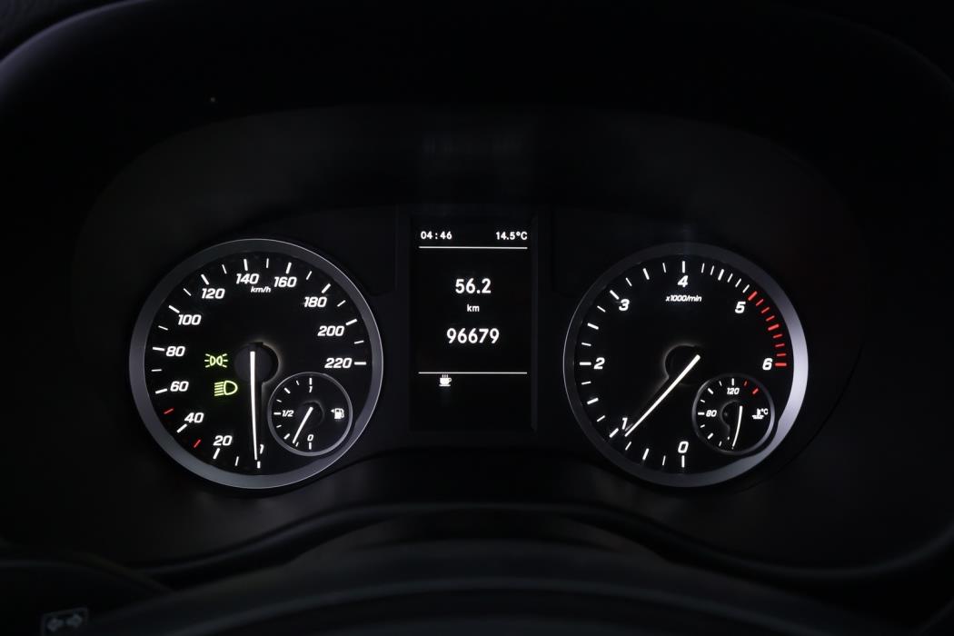 MERCEDES-BENZ Vito 2021