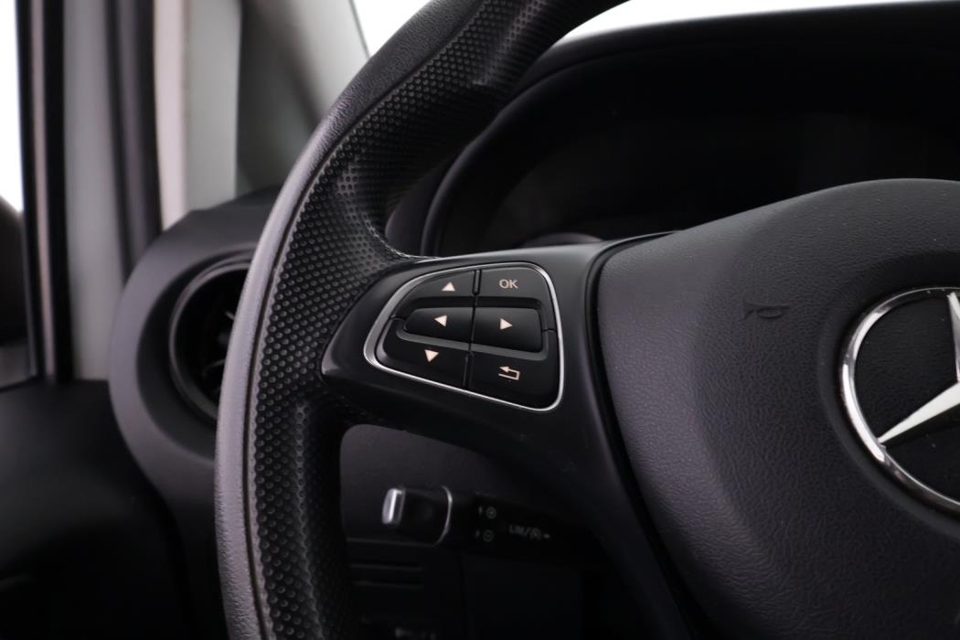 MERCEDES-BENZ Vito 2021