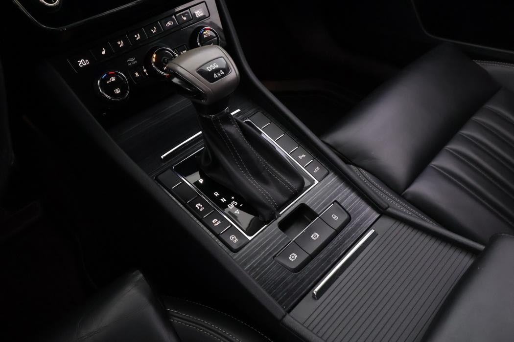 SKODA Superb 2020