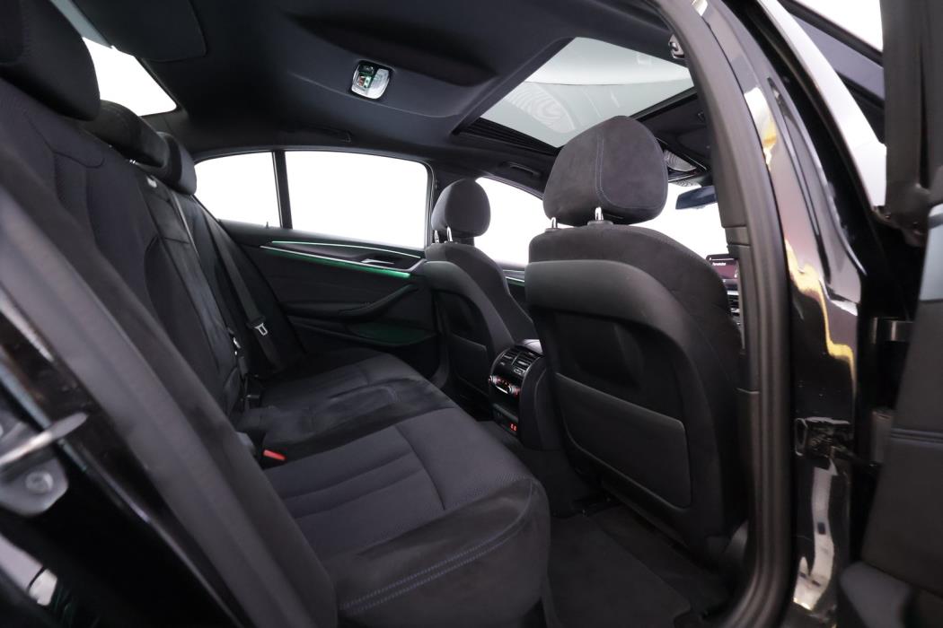 BMW 545 2021