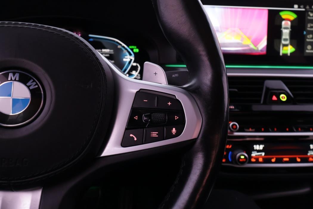BMW 545 2021
