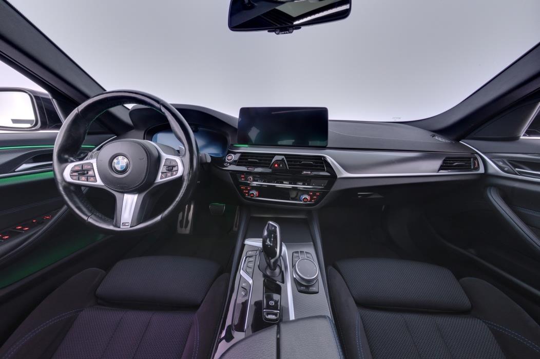 BMW 545 2021