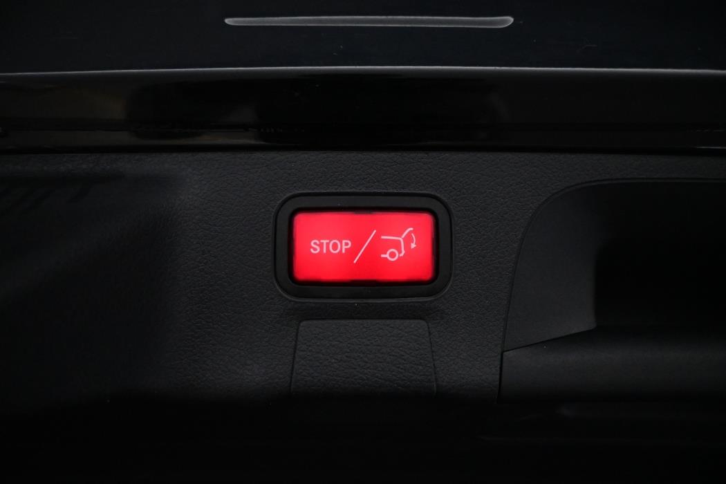 MERCEDES-BENZ CLA 2023